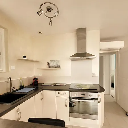 Maison T3 Climatisee A - 6 Pers, Terrasse, Parking, Proche - Fr-1-794-134 Holiday home *