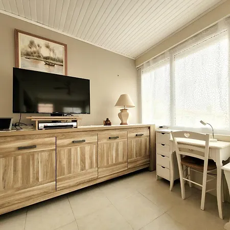 Holiday home Maison T3 Climatisee A - 6 Pers, Terrasse, Parking, Proche - Fr-1-794-134 Canet-en-Roussillon