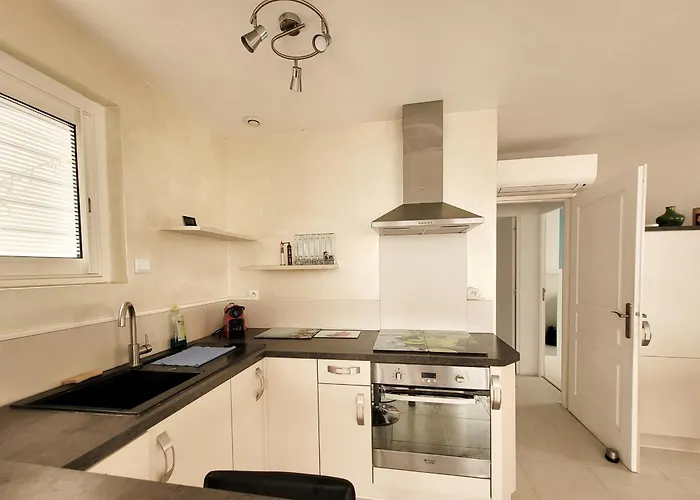 Maison T3 Climatisee A - 6 Pers, Terrasse, Parking, Proche - Fr-1-794-134 Nyaraló *